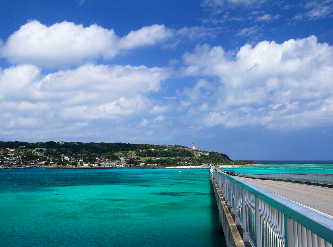 《沖繩好好玩》歡樂沖繩四日～海洋博．美國村．玉泉洞．古宇利大橋【星宇航空】
